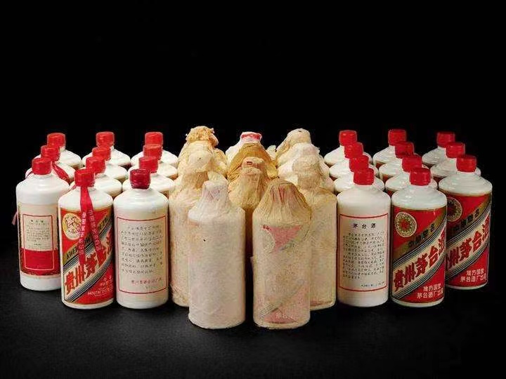 通化日照岚山回收酒价格哪里回收(附近上门回收茅台酒）?